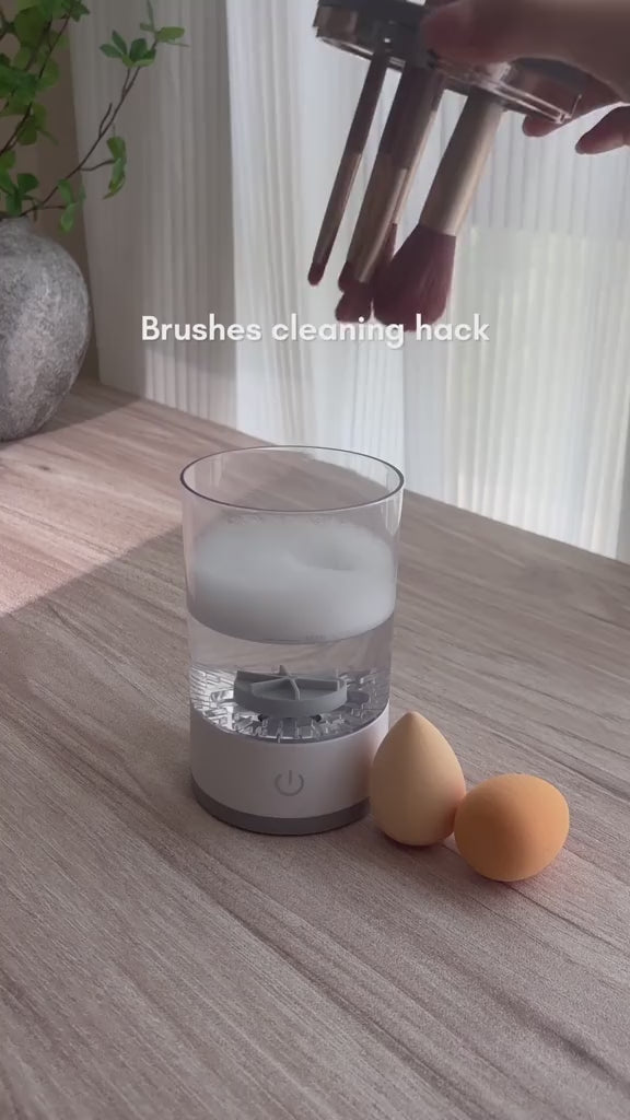 Rechargeable Automatic Makeup Brush Cleaner